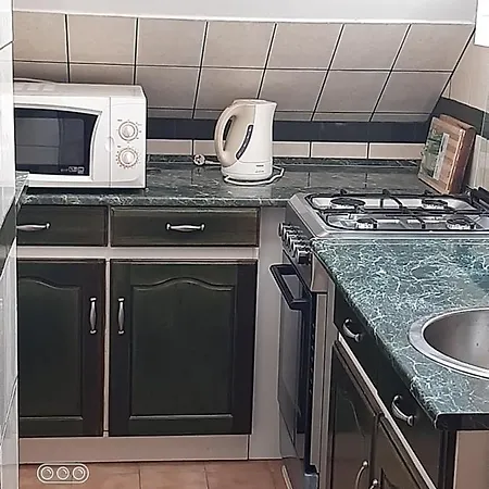 Tilesch Apartment Balatonberény